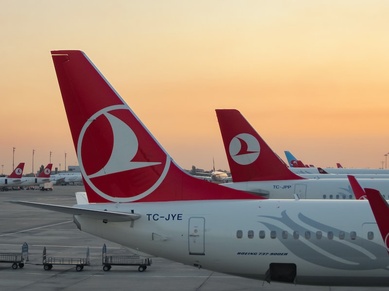 Havalimanı Terminali ve İç Mekan Tasarımı Havalimanı Terminali ve İç Mekan Tasarımı